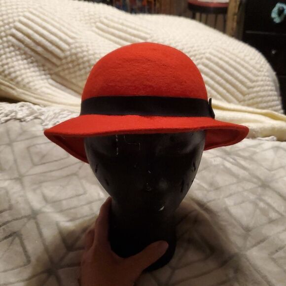 Genuine Effanem 100% Wool Crusher Hat RED WOMENS fedora - Picture 4 of 10